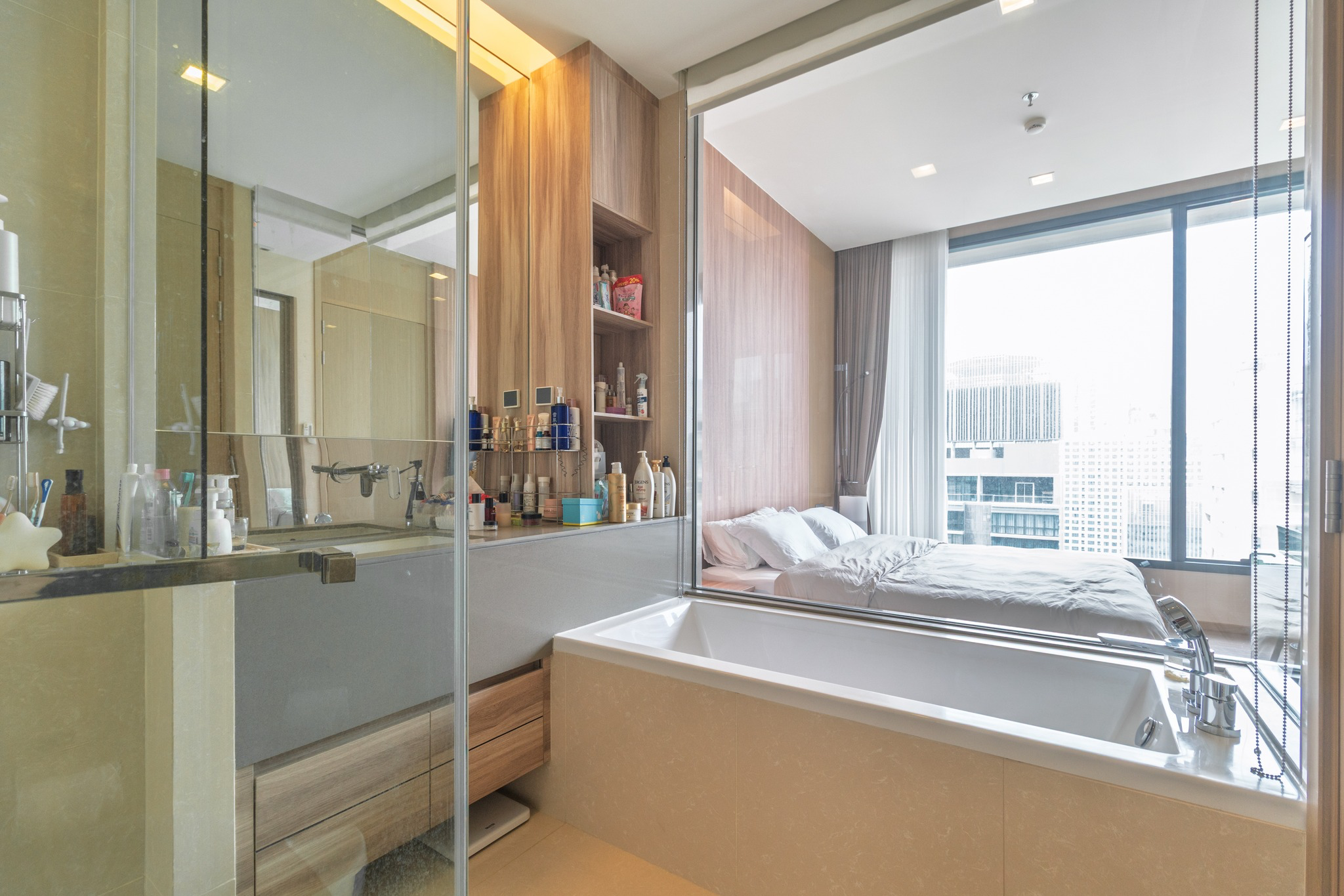 The Esse Asoke - Property photo 4