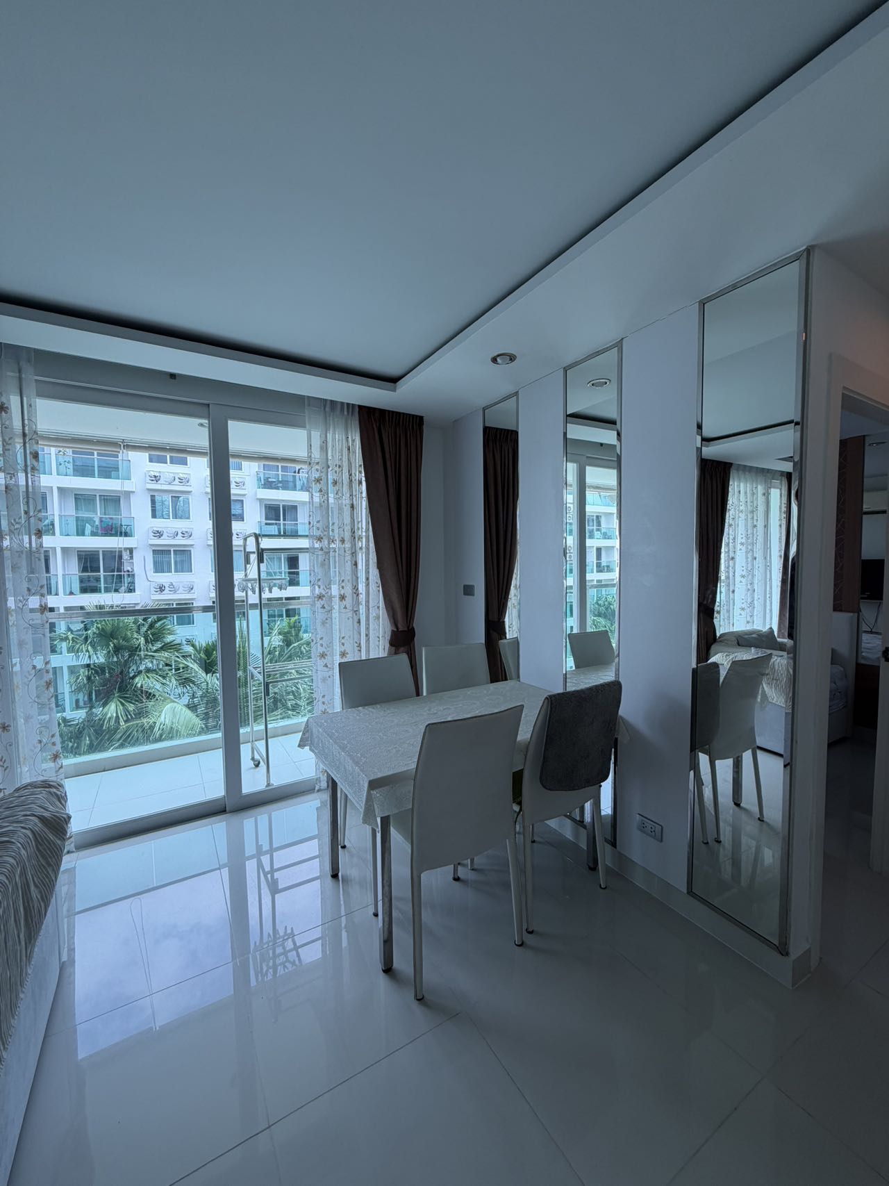 Amazon - Property photo 2