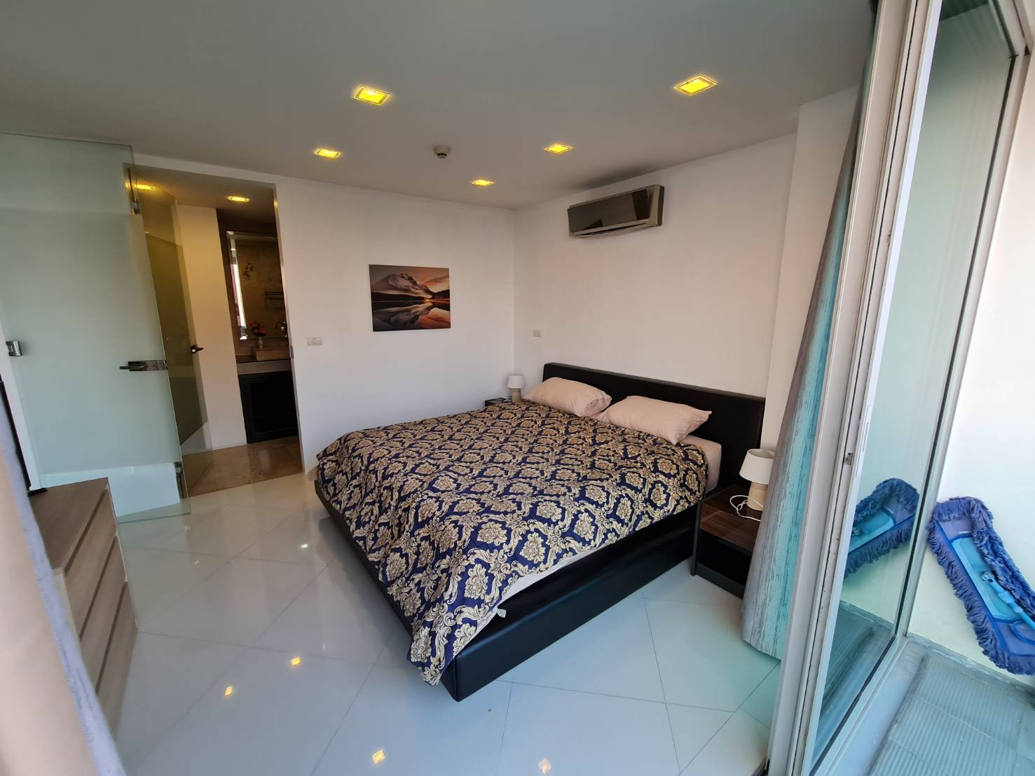 Laguna Heights Condominium - Property photo 5