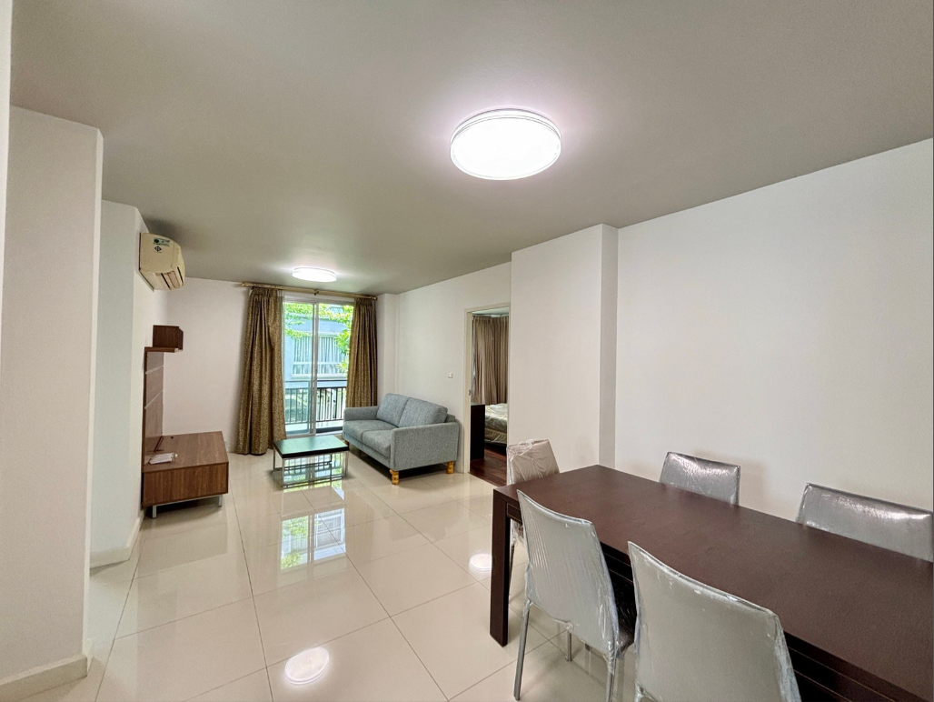 Sathorn Plus By The Garden